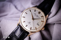 Seiko calendar J15019