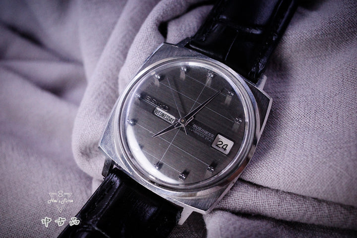 Seiko 7108054