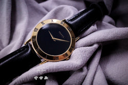 3000.2.M black dial GUCCI